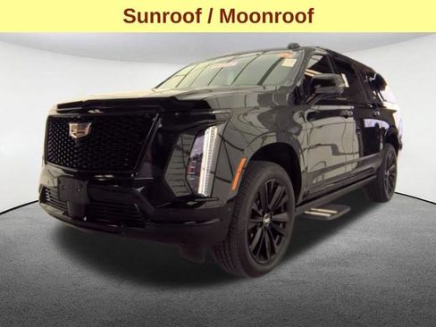 Used 2026 Cadillac Escalade ESV Sport w/ Touring Package AWD/4WD image 5
