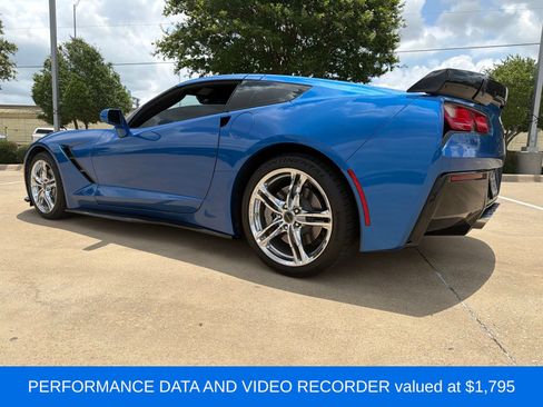 Used 2016 Chevrolet Corvette Stingray Coupe w/ 2LT Preferred Equipment Group RWD image 4