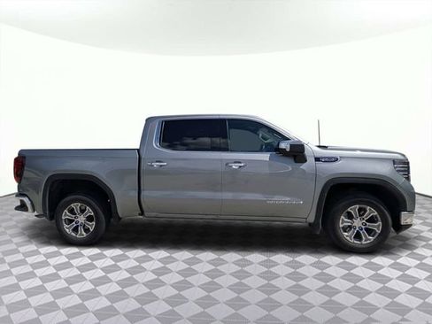 Used 2025 GMC Sierra 1500 SLT RWD image 3