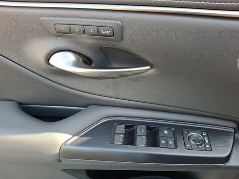 Used 2021 Lexus ES 350 w/ Premium Package image 13