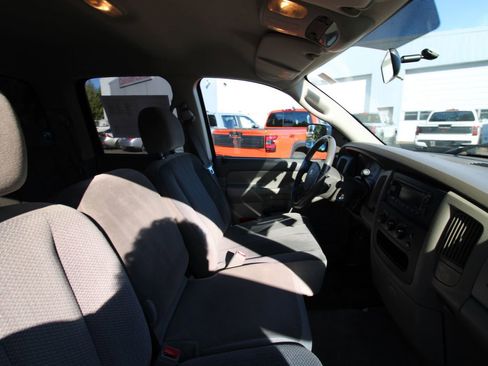 Used 2004 Dodge Ram 1500 Truck SLT w/ Big Horn Quad Cab Value Group image 15