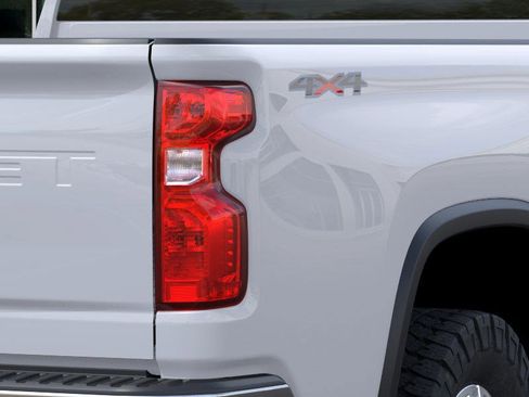 New 2025 Chevrolet Silverado 2500 W/T AWD/4WD image 13
