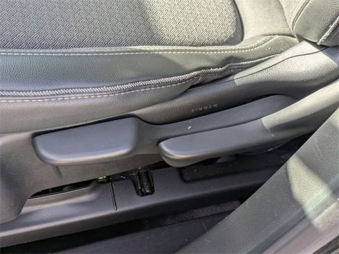 Used 2022 Buick Encore GX Preferred image 19