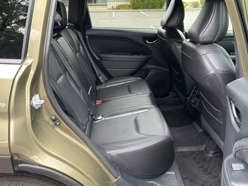 Used 2025 Subaru Forester Limited image 23
