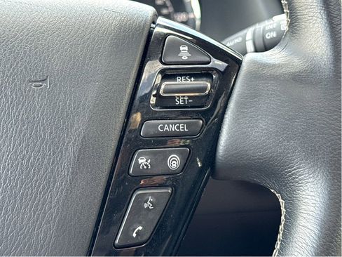 Used 2024 INFINITI QX80 Luxe image 13