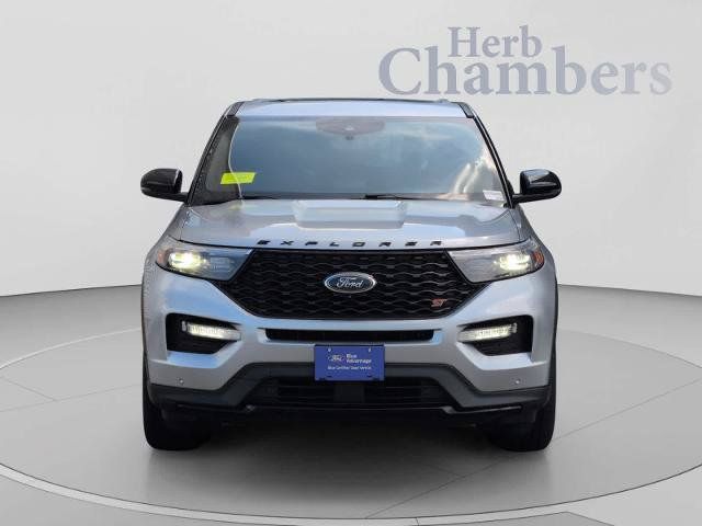 Certified 2022 Ford Explorer ST w/ Equipment Group 401A AWD/4WD image 2