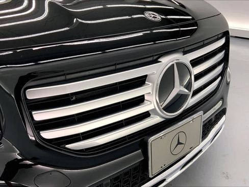 Certified 2024 Mercedes-Benz GLB 250 image 29