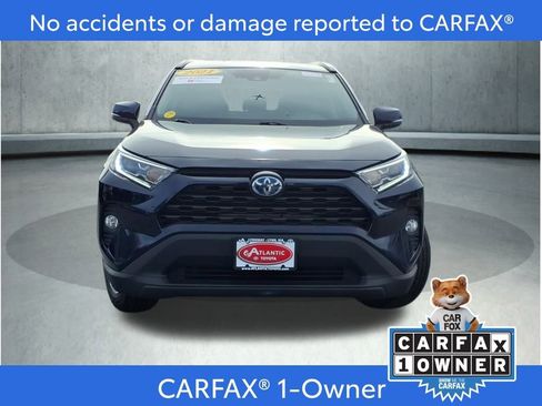 Used 2021 Toyota RAV4 XLE image 2