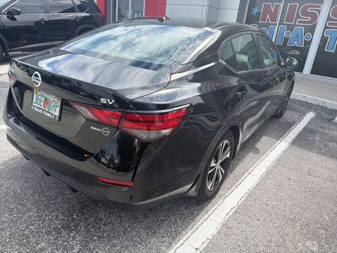 Used 2020 Nissan Sentra SV FWD image 5