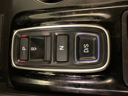 Used 2024 Honda Pilot EX-L image 39