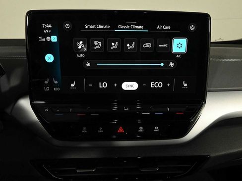 Certified 2023 Volkswagen ID.4 Pro RWD image 24