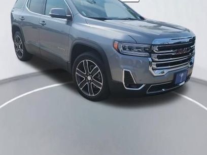 Used 2023 GMC Acadia SLT w/ Technology Package