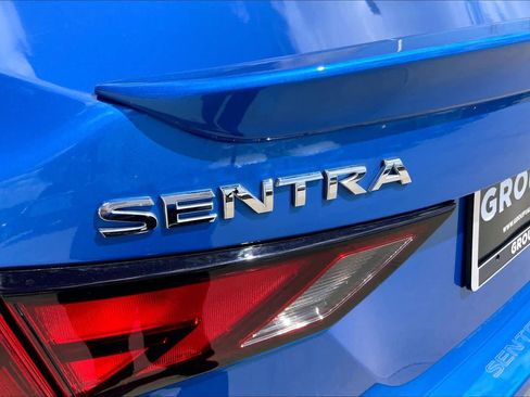 Used 2024 Nissan Sentra SR image 9