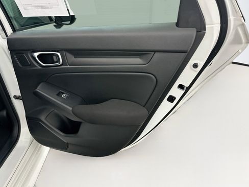 Used 2024 Honda Civic EX image 31