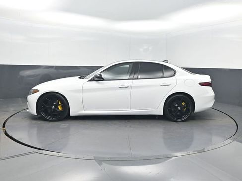 Used 2021 Alfa Romeo Giulia Ti w/ Nero Edizione image 2