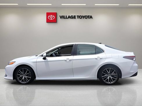 Certified 2024 Toyota Camry XLE FWD image 2