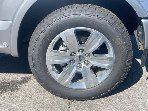 Used 2020 Ford F150 Platinum w/ Equipment Group 701A Luxury AWD/4WD image 29
