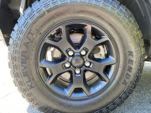 Used 2020 Jeep Wrangler Unlimited Sport image 41