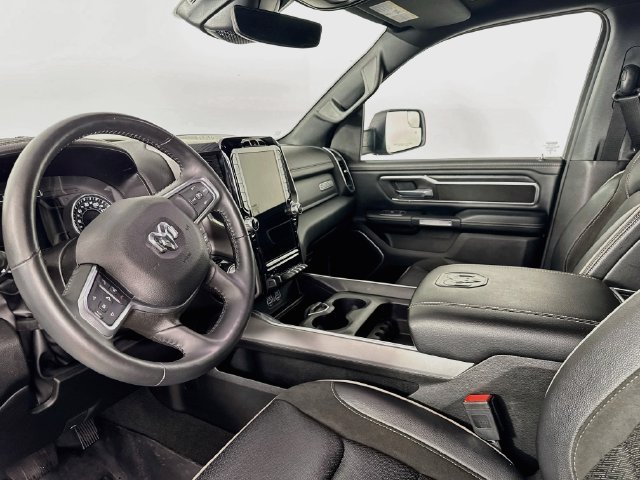 Used 2023 RAM 1500 Laramie AWD/4WD image 14
