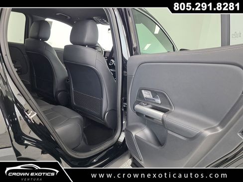 Used 2025 Mercedes-Benz GLA 250 image 15