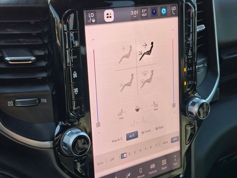 Used 2025 RAM 1500 Lone Star image 26