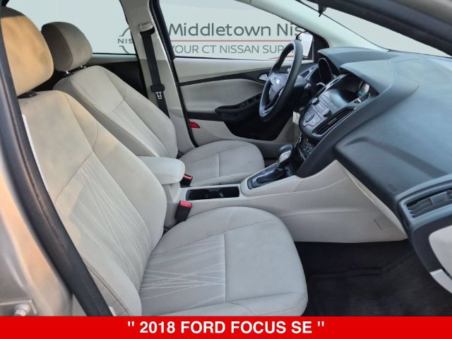 Used 2018 Ford Focus SE FWD image 34