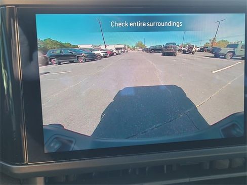 New 2025 Jeep Gladiator Sport image 9