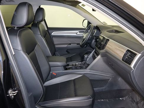 Used 2022 Volkswagen Atlas SEL image 19