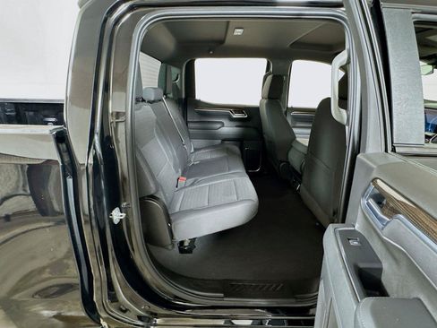 Certified 2025 Chevrolet Silverado 1500 LT RWD image 25