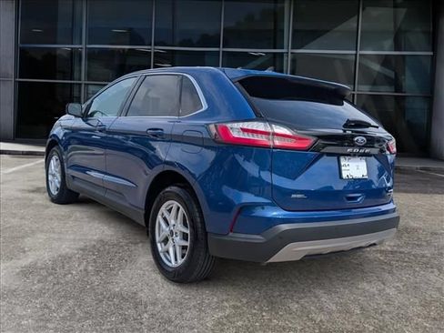 Used 2023 Ford Edge SEL w/ Convenience Package AWD/4WD image 4