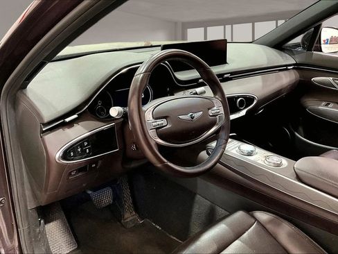 Used 2022 Genesis GV70 2.5T w/ Advanced Package AWD/4WD image 12