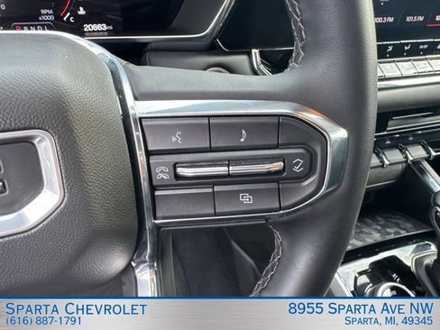 Used 2023 GMC Canyon Elevation w/ Elevation Premium Package AWD/4WD image 22