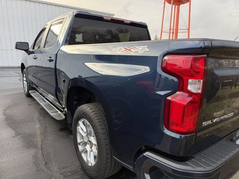 Used 2022 Chevrolet Silverado 1500 RST image 10