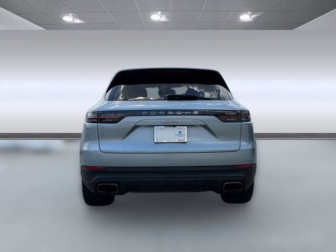 Used 2021 Porsche Cayenne AWD/4WD image 10