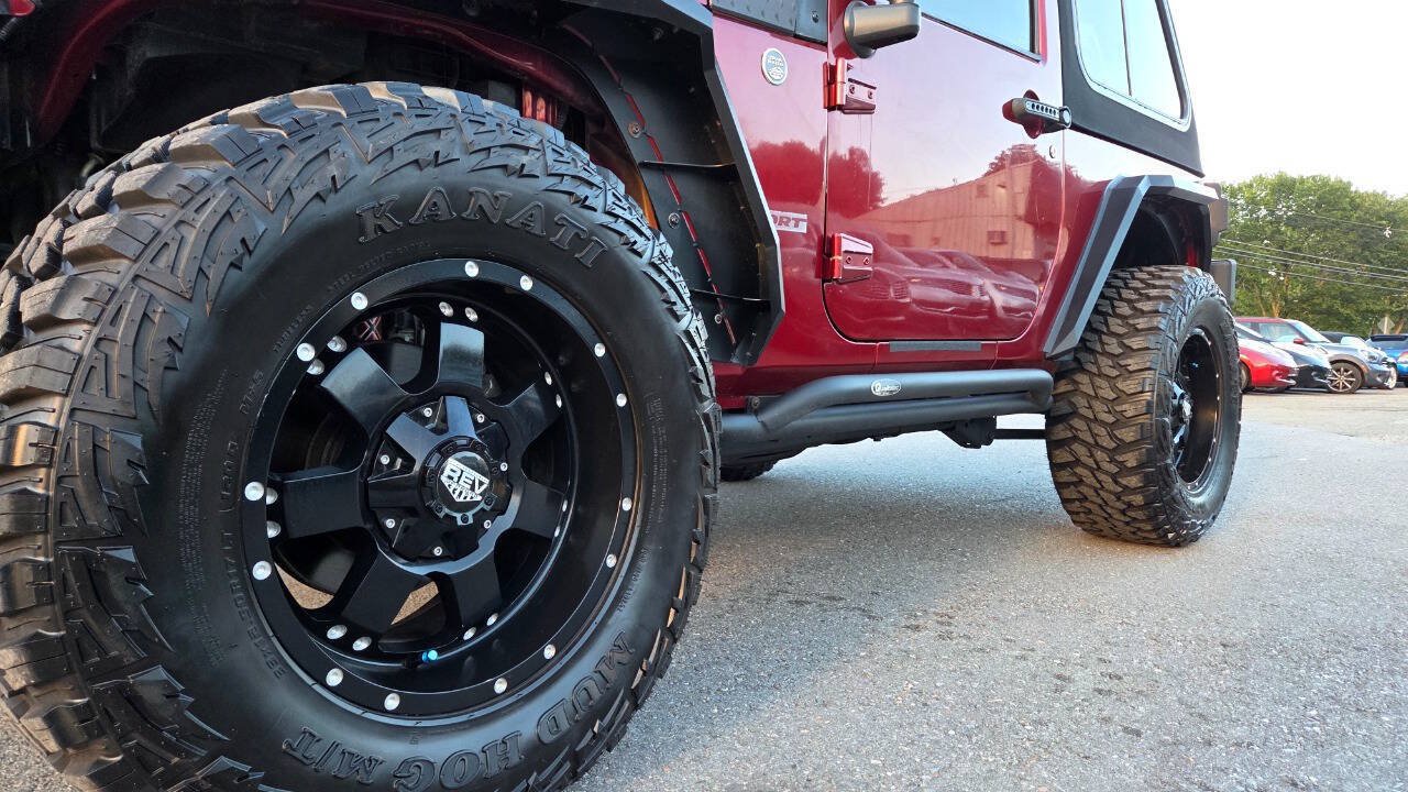 Used 2013 Jeep Wrangler Sport w/ Connectivity Group AWD/4WD image 7