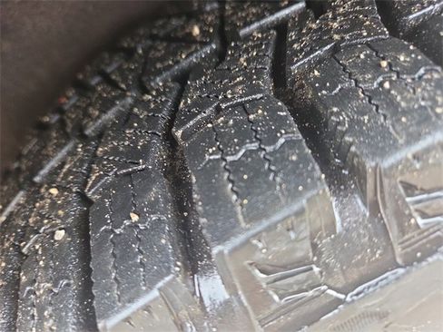 Used 2007 Volkswagen GTI 4-Door image 23