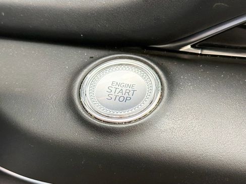 Used 2024 Genesis GV80 3.5T AWD/4WD image 40