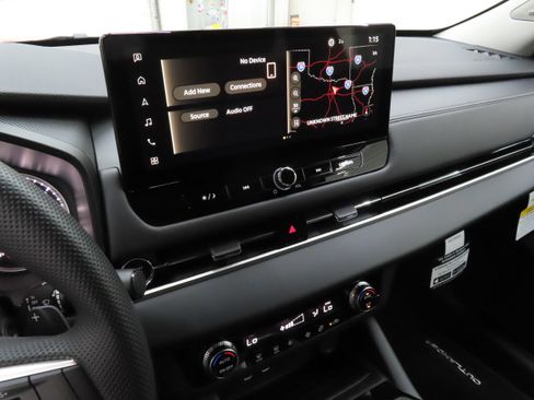 New 2026 Mitsubishi Outlander ES FWD image 17