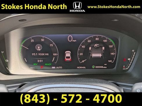 Used 2025 Honda Accord EX-L image 6