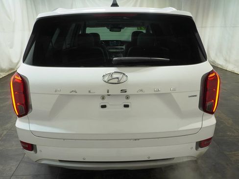Used 2023 Toyota RAV4 XLE w/ Convenience Package AWD/4WD image 5