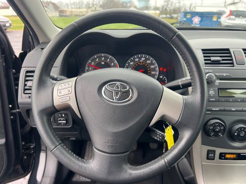 Used 2010 Toyota Corolla image 25