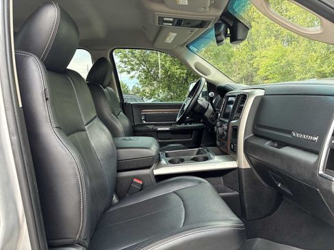 Used 2018 RAM 2500 Laramie AWD/4WD image 24