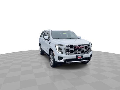 New 2026 GMC Yukon XL Denali w/ Denali Reserve Package image 38