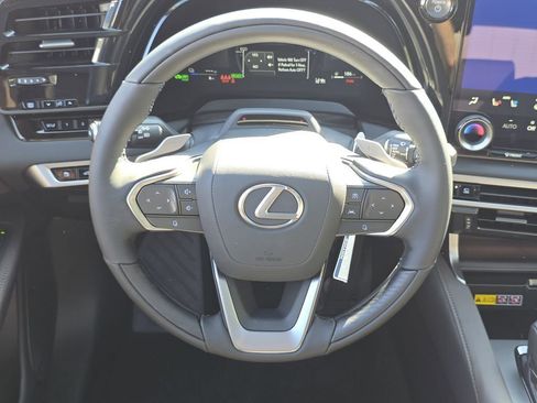 New 2026 Lexus RX 450h AWD image 16