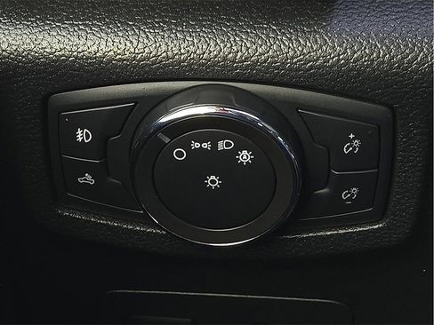 Used 2016 Ford F150 XLT w/ Equipment Group 302A Luxury image 17