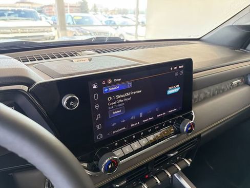 Certified 2025 Chevrolet Colorado ZR2 w/ Technology Package image 24