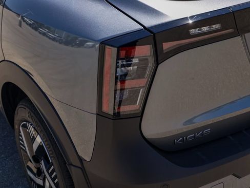 New 2026 Nissan Kicks SV w/ Cold Weather Package FWD image 7
