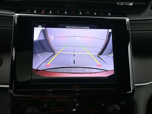 New 2025 Jeep Grand Cherokee L Laredo w/ Luxury Tech Group I image 7