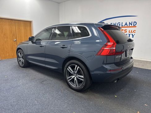Used 2019 Volvo XC60 T5 Momentum w/ Premium Package AWD/4WD image 2