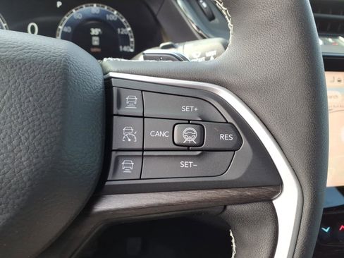 New 2026 Jeep Grand Cherokee Altitude AWD/4WD image 15